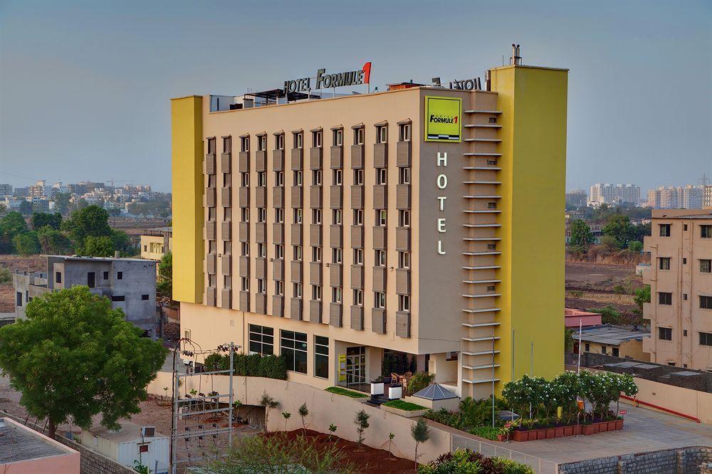 Hotel Caspia Pro Greater Noida Exterior photo